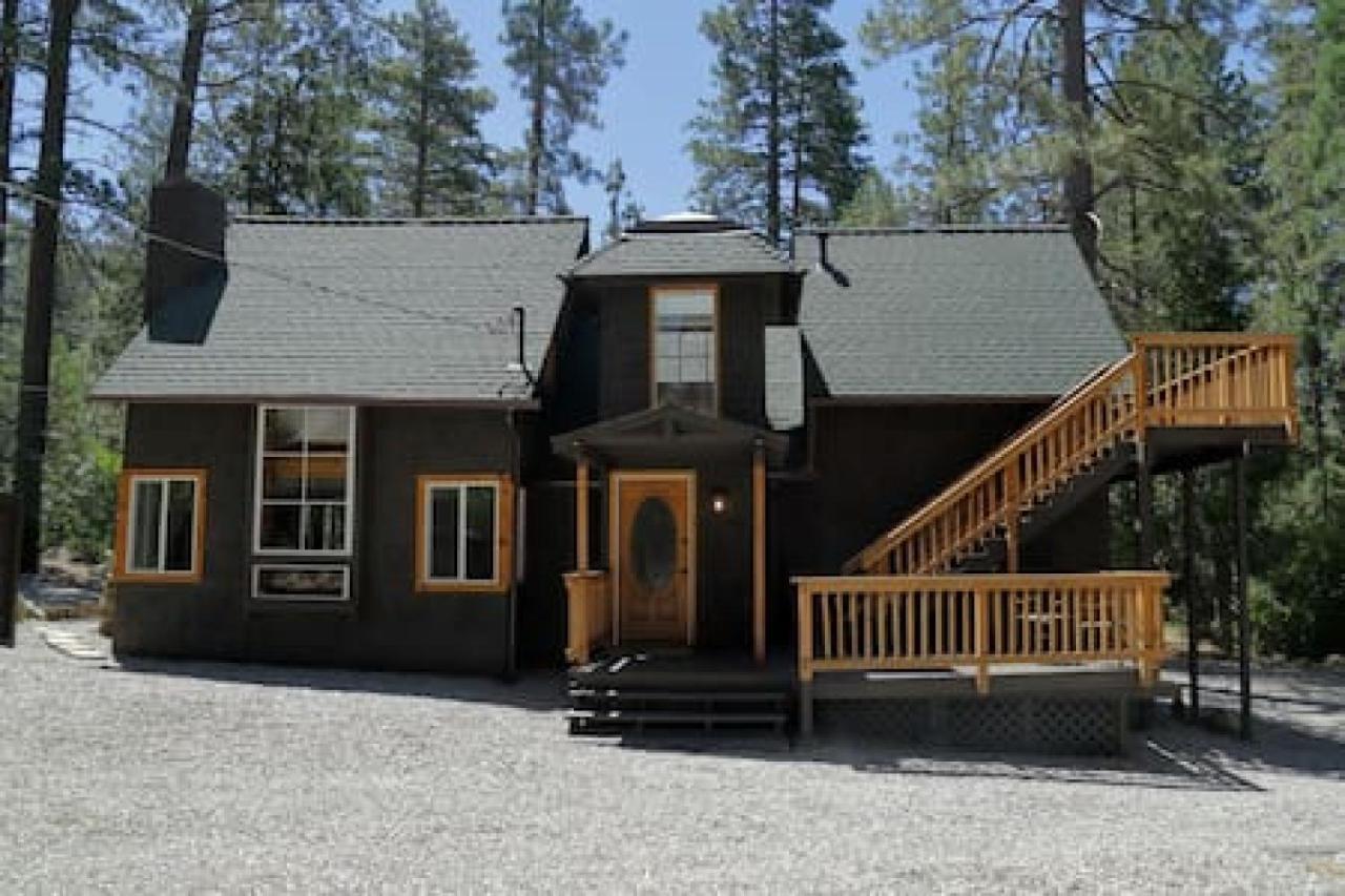 Hobbit House - Charming In Town * Idyllwild